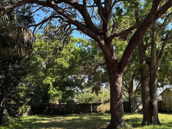 2671 61ST AVENUE N, ST PETERSBURG, FL 33714