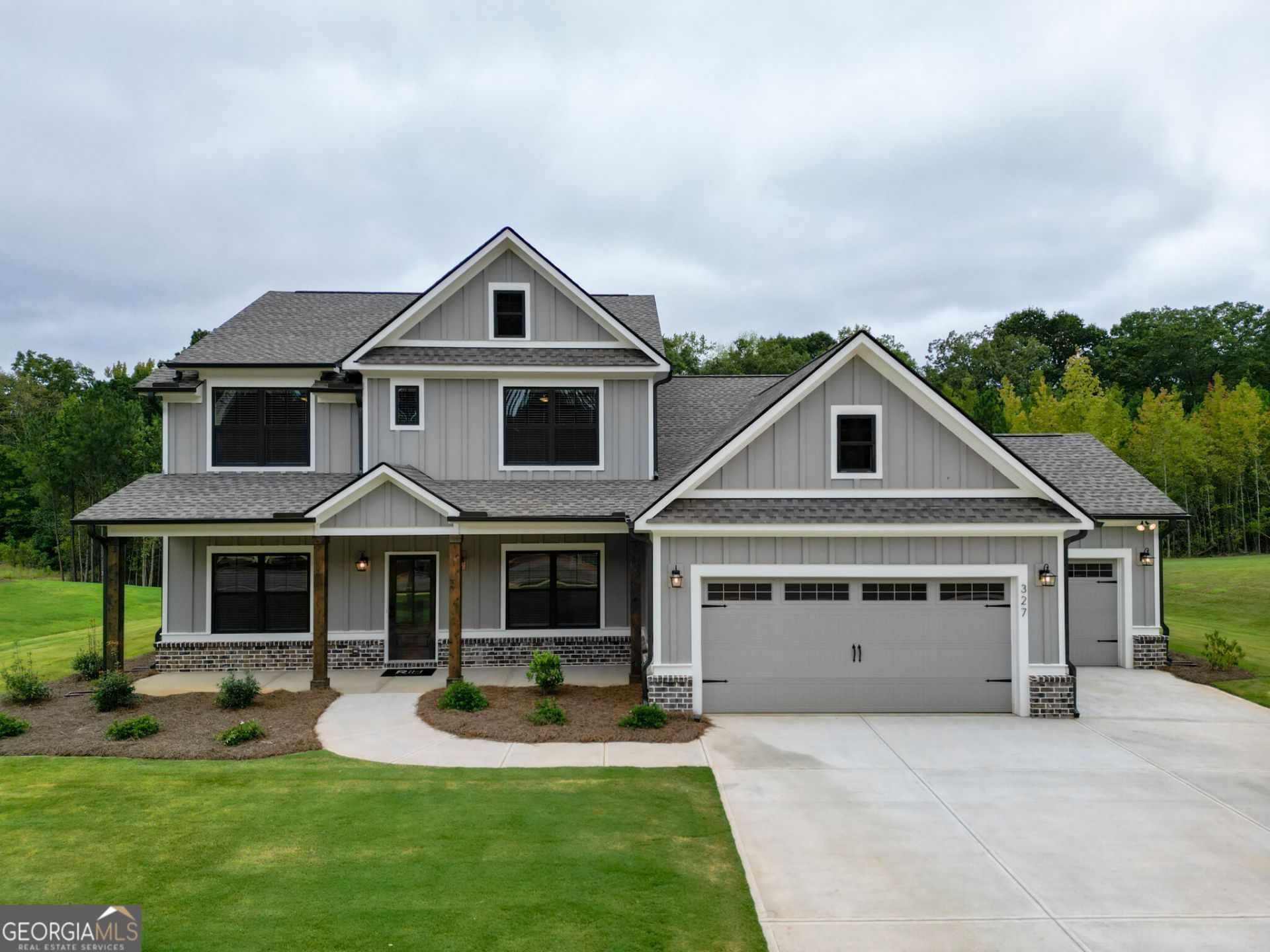 327 Weslyn Drive, Social Circle, GA 30025 Main Photo