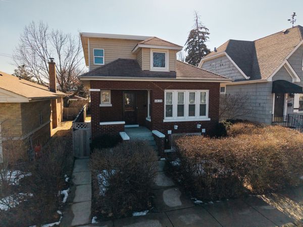 6828 30th Place, Berwyn, IL 60402