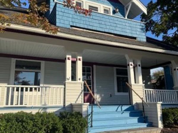 212 W Michigan Avenue, Saline, MI 48176