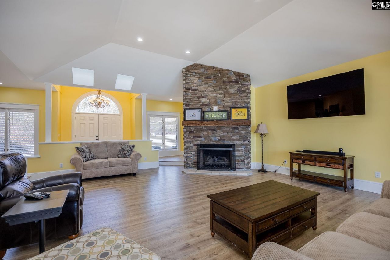 96 Muskrat Run Photo 13