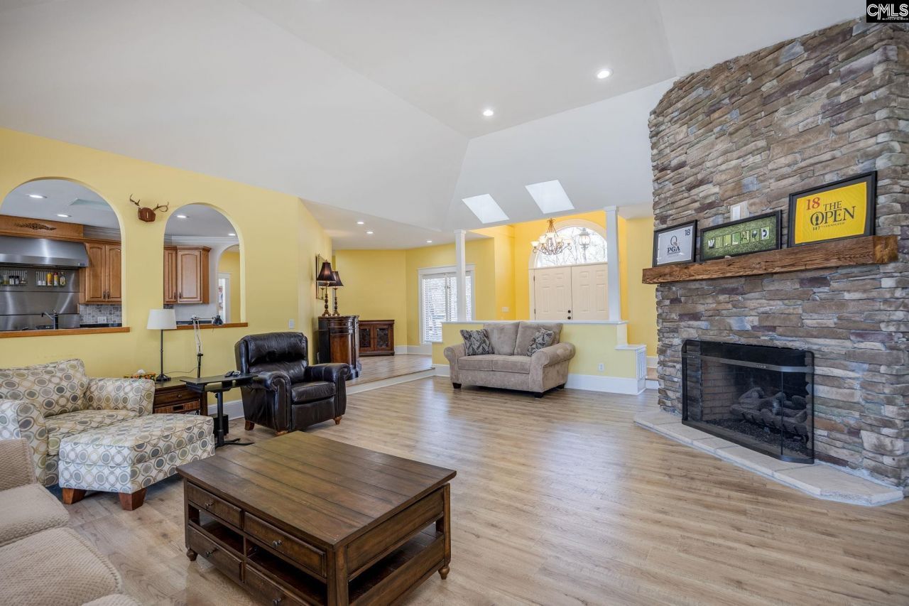 96 Muskrat Run Photo 14