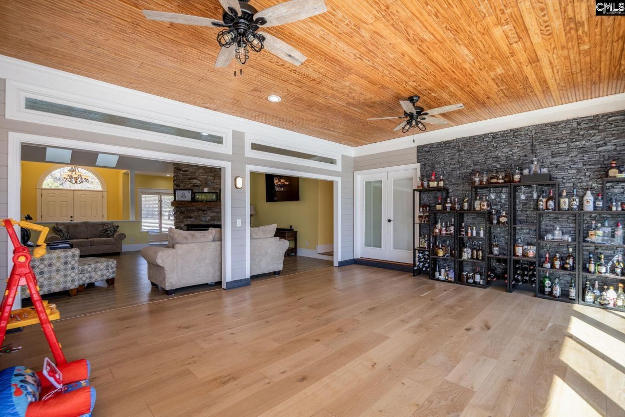 96 Muskrat Run Photo 18