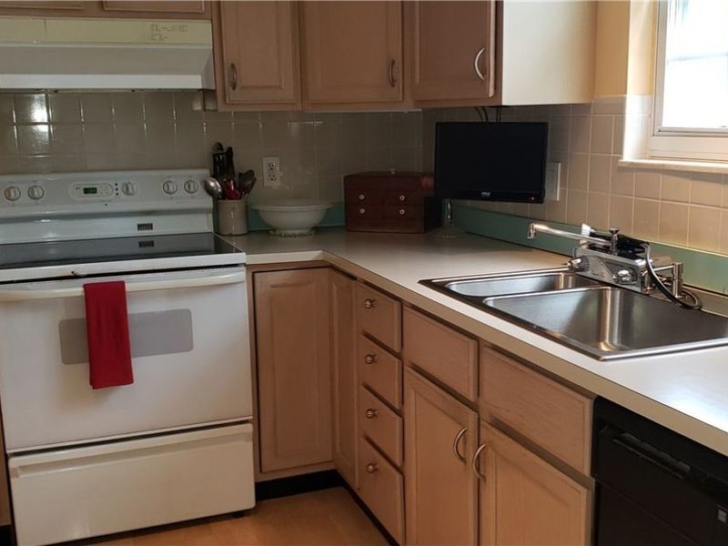 24690 Thicket Lane, Unit 32, Olmsted Falls, OH 44138 Photo 15