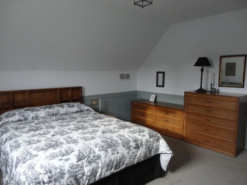 24690 Thicket Lane, Unit 32, Olmsted Falls, OH 44138 Photo 24