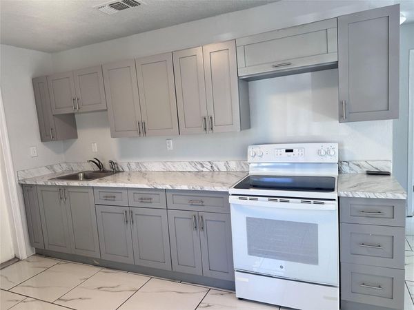 410 NW 33rd Street, Miami, FL 33127