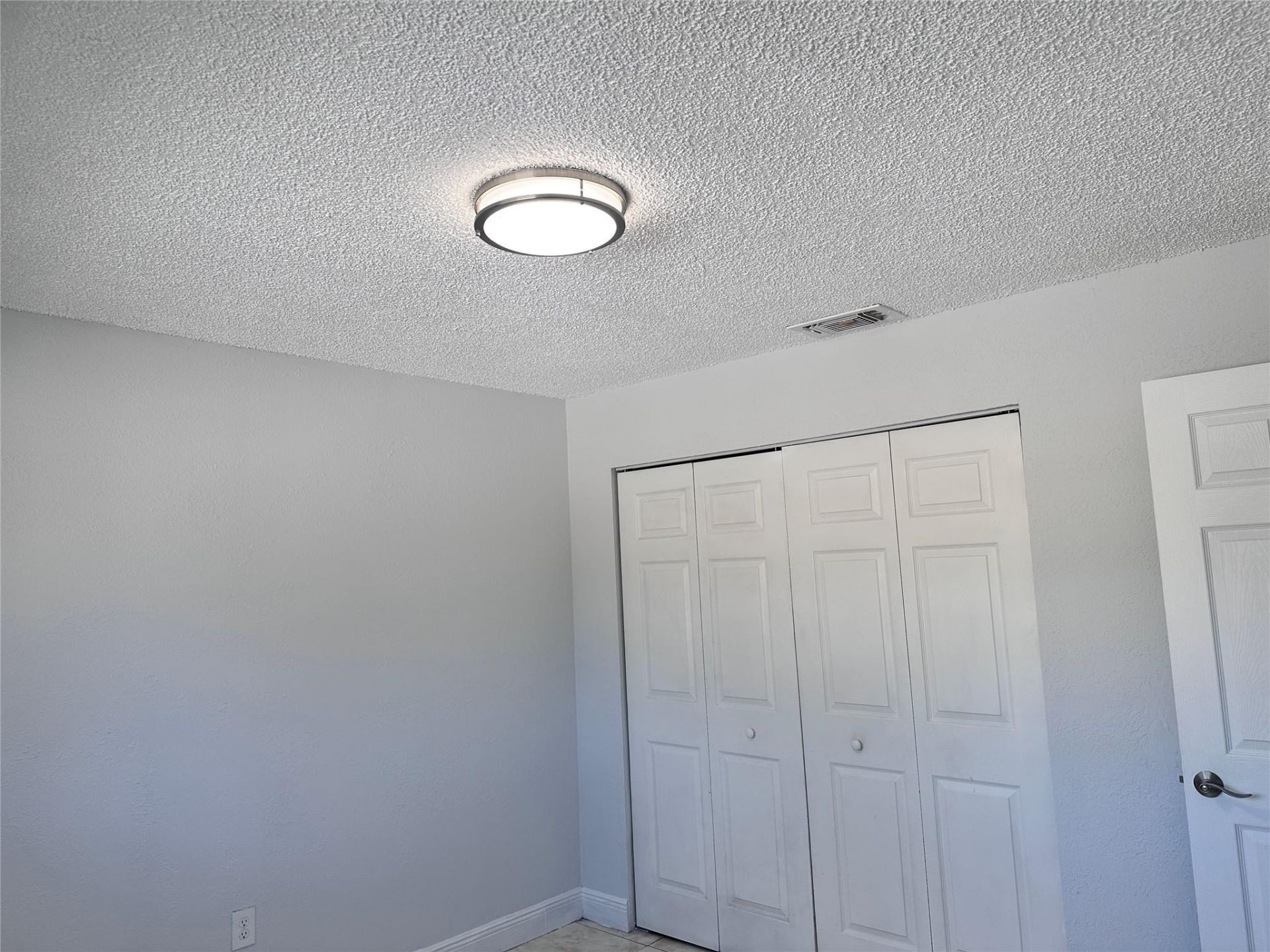 410 NW 33rd Street, Miami, FL 33127 Photo