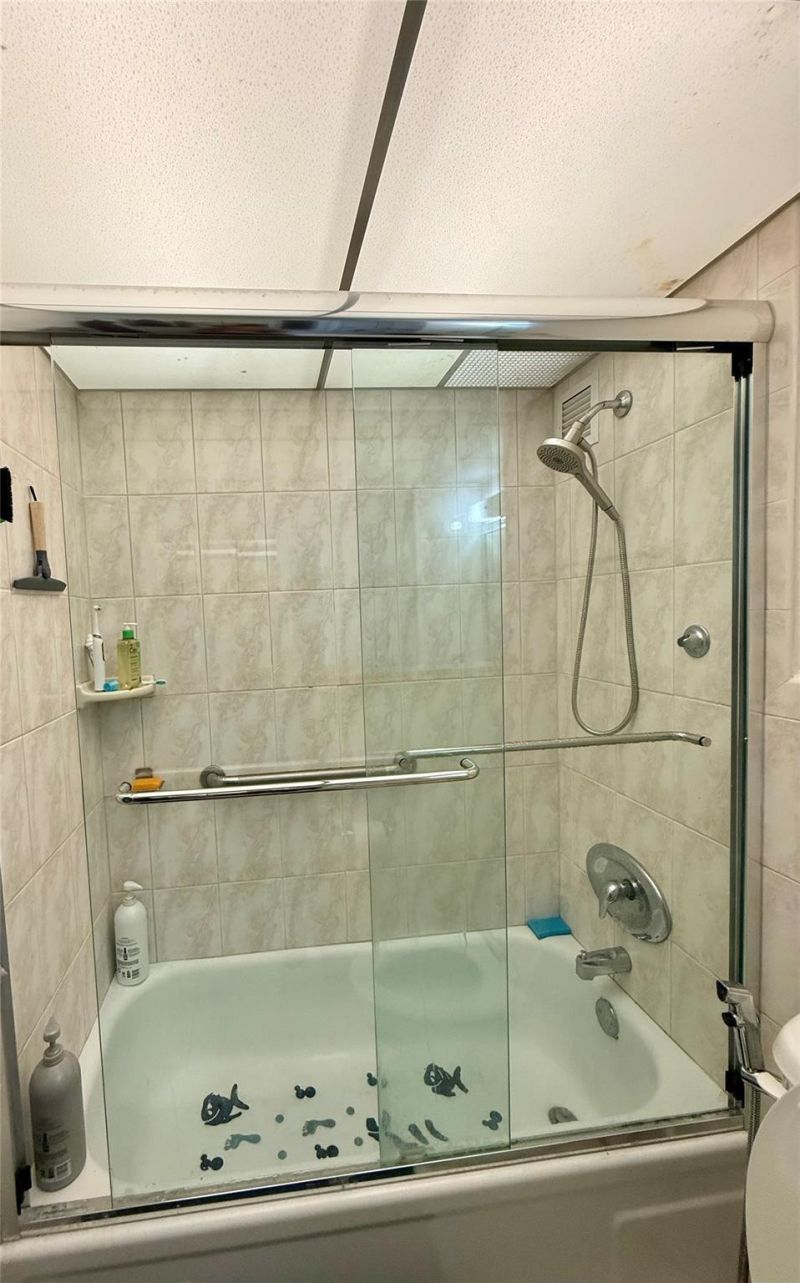 111 Briny Avenue, Unit 1405, Pompano Beach, FL 33062 Photo