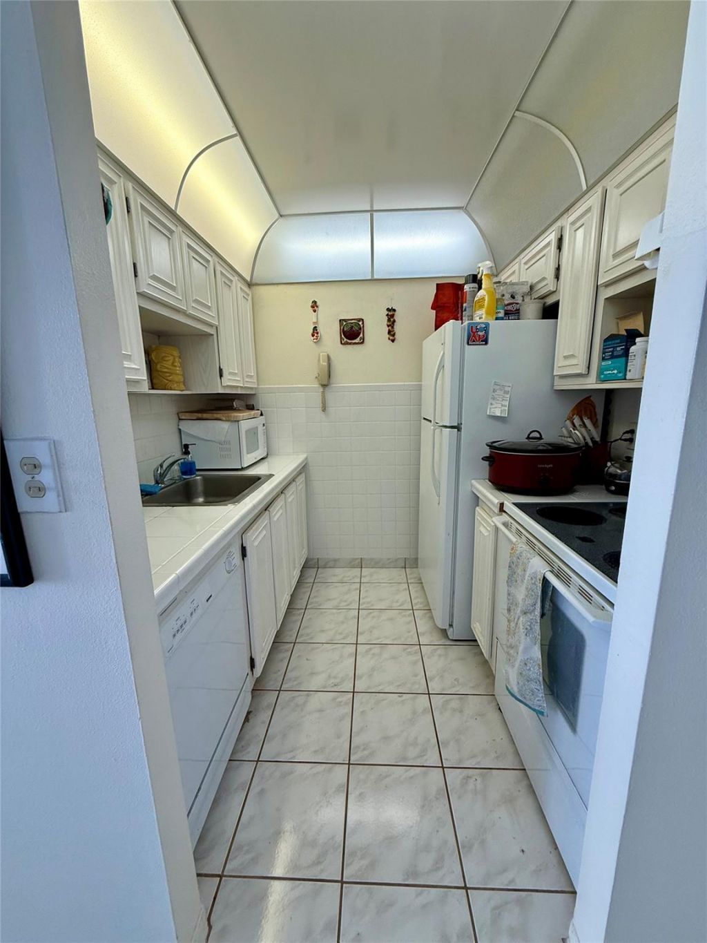 111 Briny Avenue, Unit 1405, Pompano Beach, FL 33062 Photo