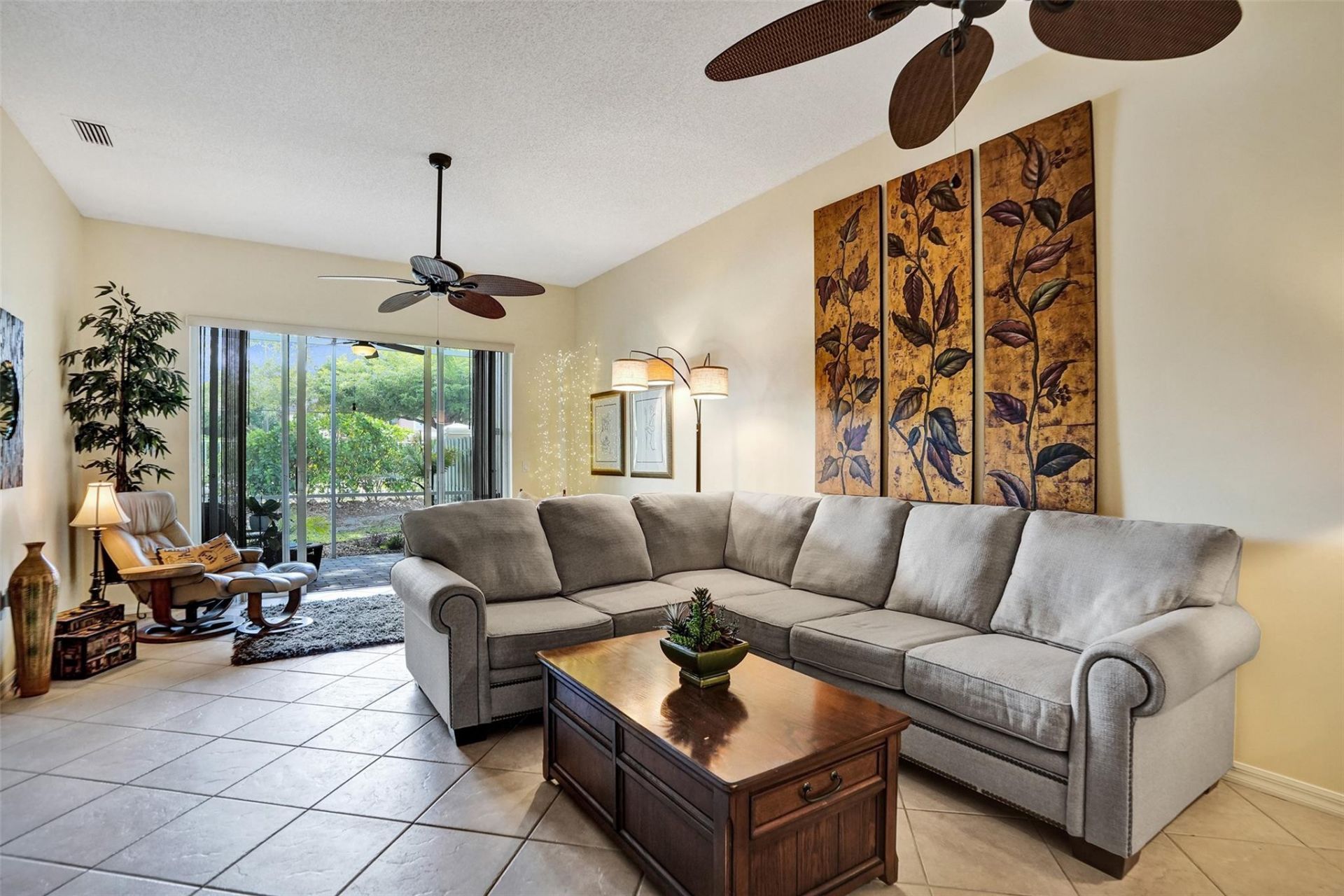 10116 Lombardy Drive, Unit 10116, Tamarac, FL 33321 Photo