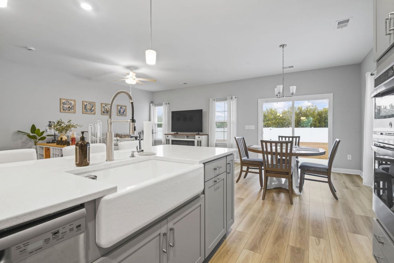 741 Enchantment Loop  Photo 8