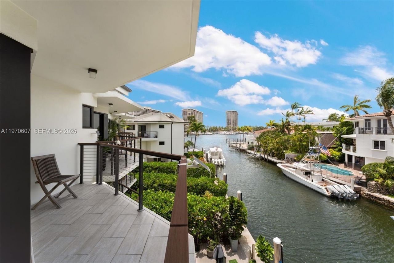 3560 W Fairview St , Miami, FL 33133 Photo