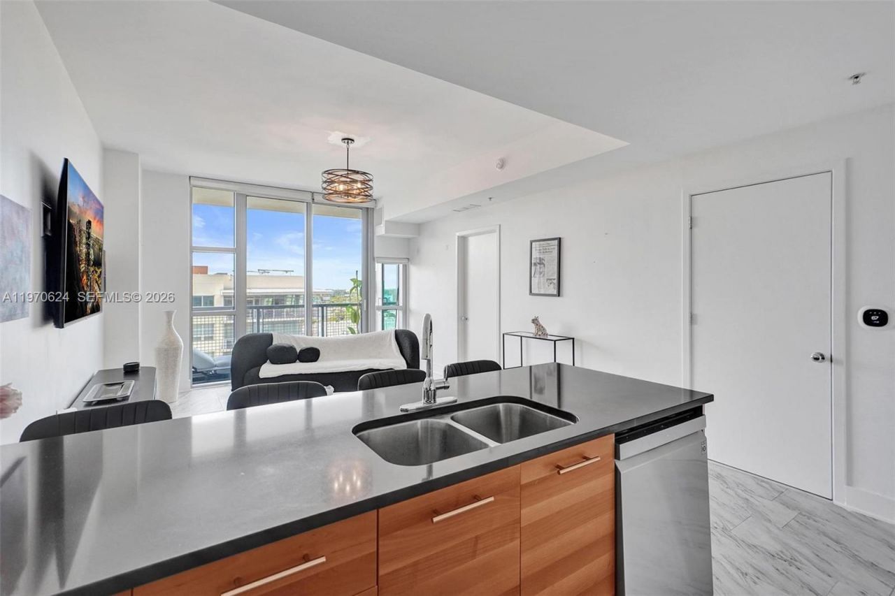 3301 NE 1st Ave, Unit H1105, Miami, FL 33137 Photo