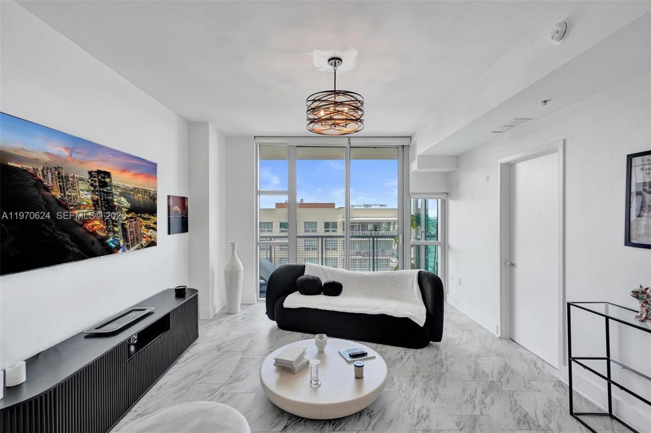 3301 NE 1st Ave, Unit H1105, Miami, FL 33137 Photo