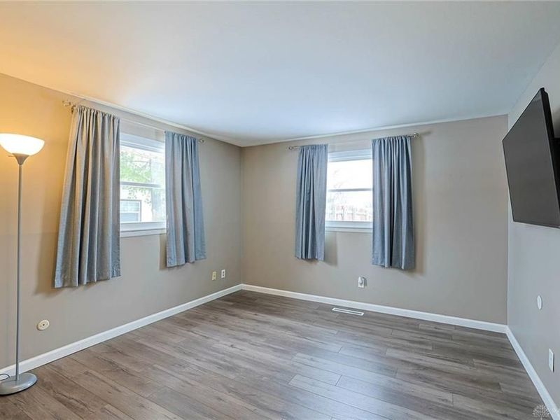 100 Weller Avenue, Dayton, OH 45458 Photo 14