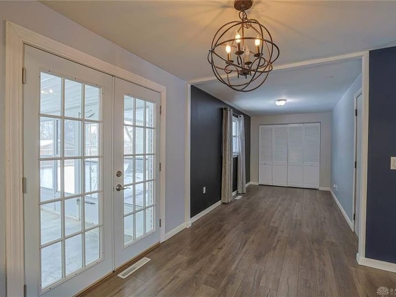 100 Weller Avenue, Dayton, OH 45458 Photo 9