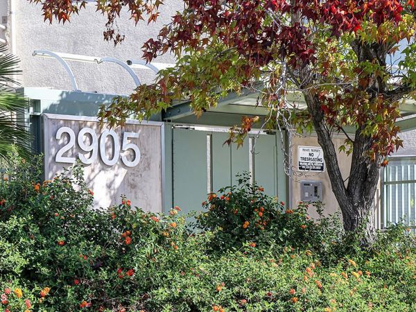2905 Montrose Avenue, Unit #610, La Crescenta, CA 91214