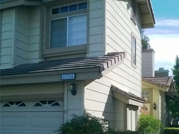 13516 Apricot Street, Unit 48, Tustin, CA 92782