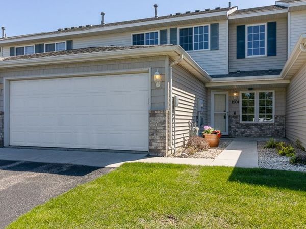1504 Praha Street SE, New Prague, MN 56071