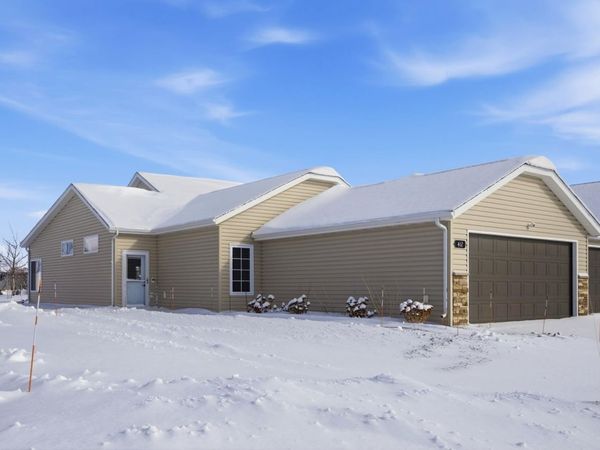 412 38th Avenue E, West Fargo, ND 58078