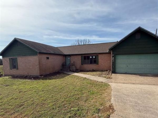 104 S Lilly Street, Kosse, TX 76653