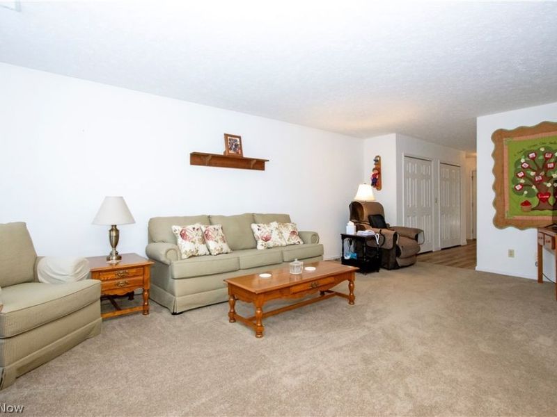 832 Avalon Drive, Ashland, OH 44805 Photo 6