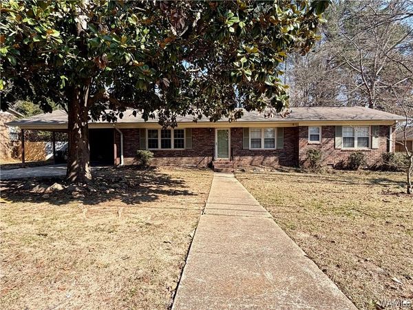 1523 Heritage Drive, Tuscaloosa, AL 35406