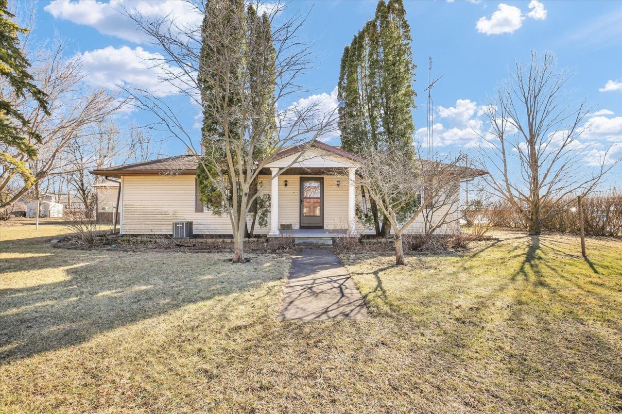 1 S Bolin Drive, Hammond, IL 61929 Main Photo