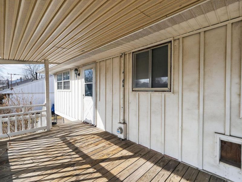 4647 Henley Avenue, Columbus, OH 43228 Photo 2