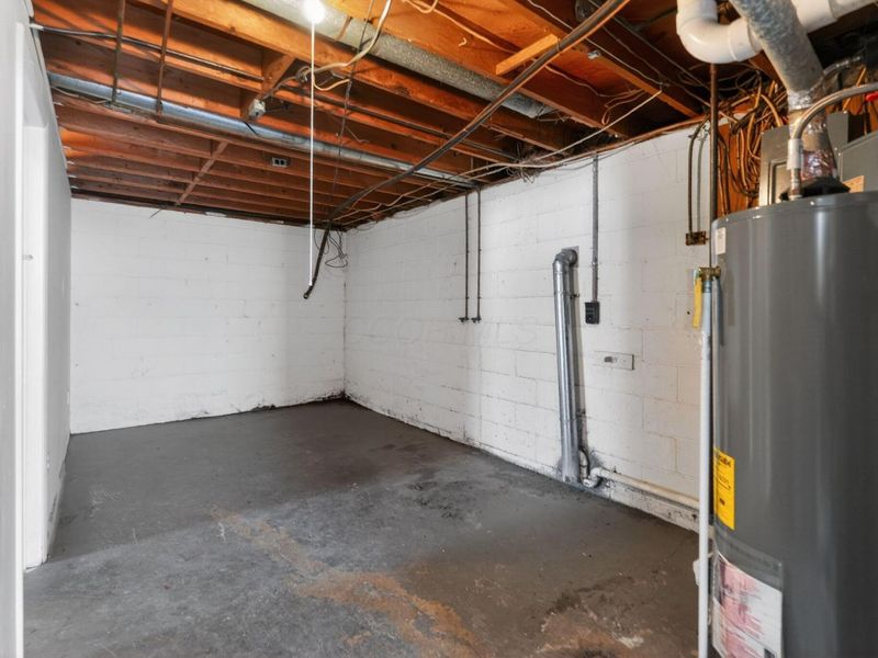 4647 Henley Avenue, Columbus, OH 43228 Photo 22