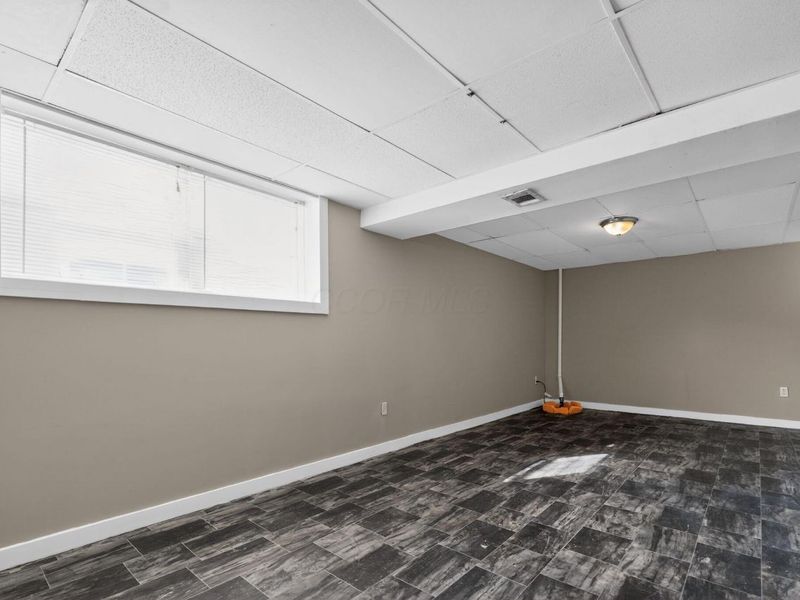 4647 Henley Avenue, Columbus, OH 43228 Photo 24