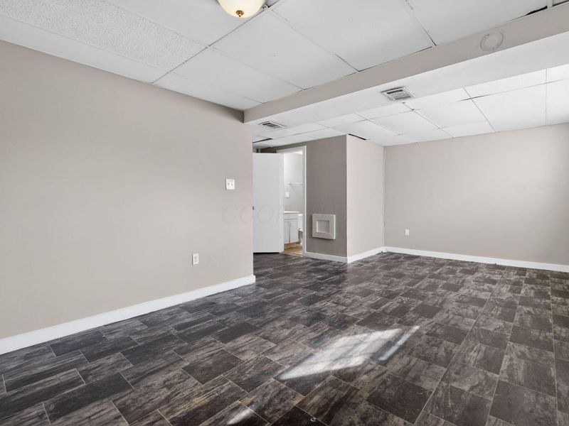 4647 Henley Avenue, Columbus, OH 43228 Photo 7