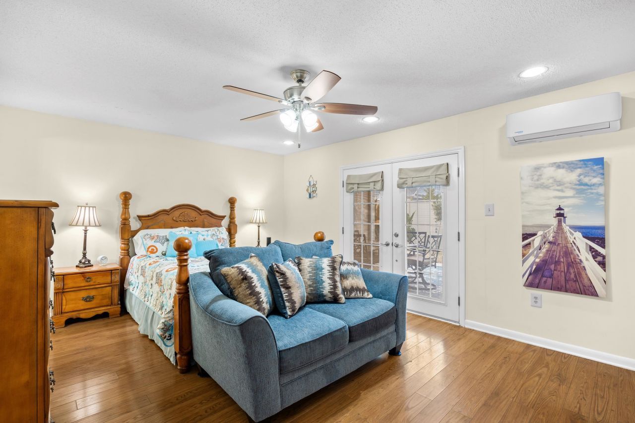 1000 11th Ave. N Photo 11