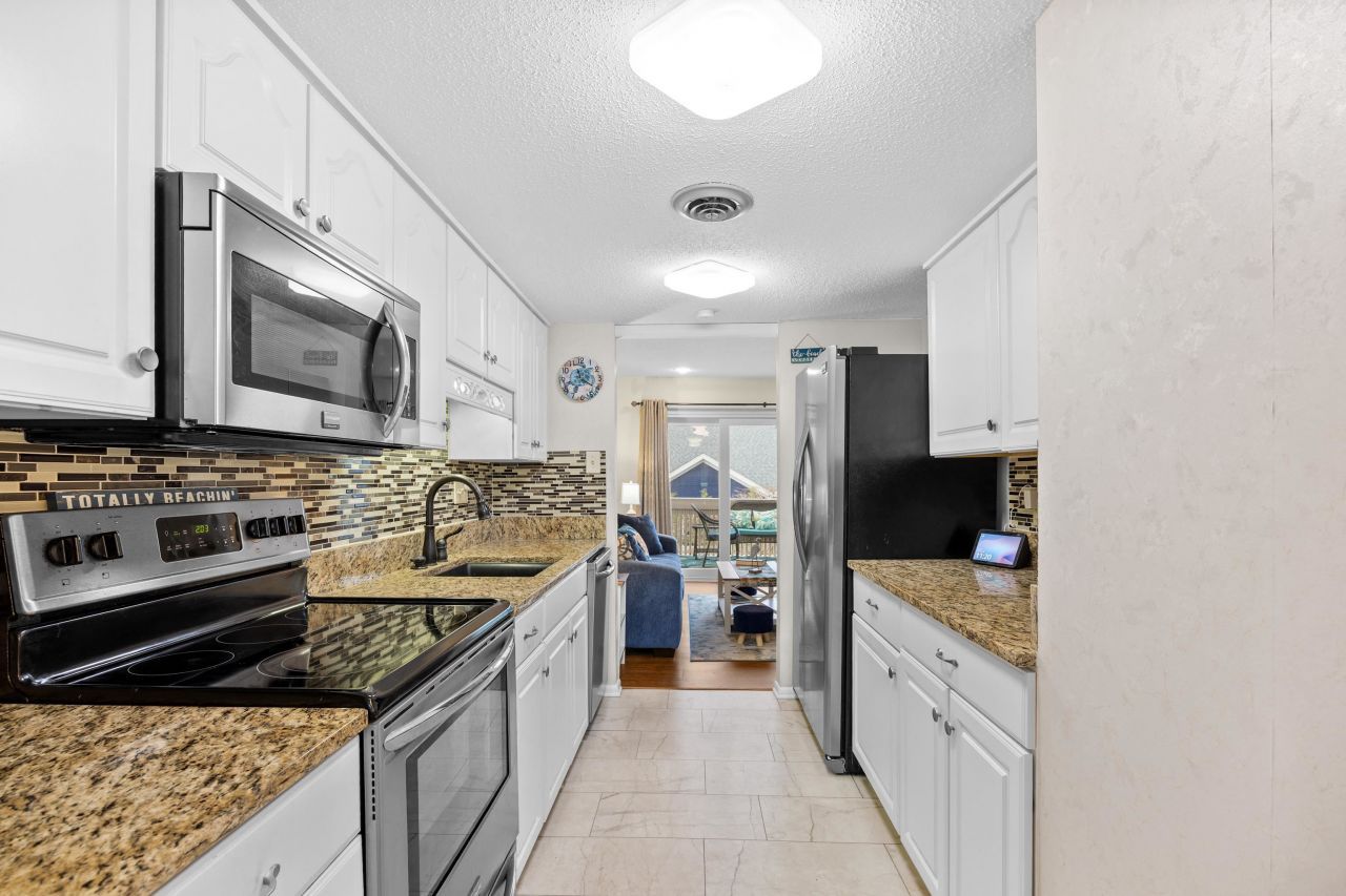 1000 11th Ave. N Photo 21