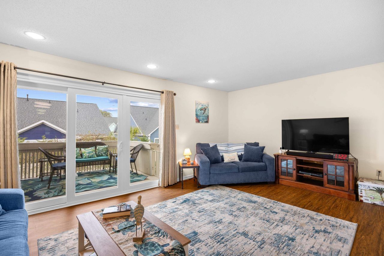 1000 11th Ave. N Photo 24