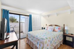 1000 11th Ave. N photo 4