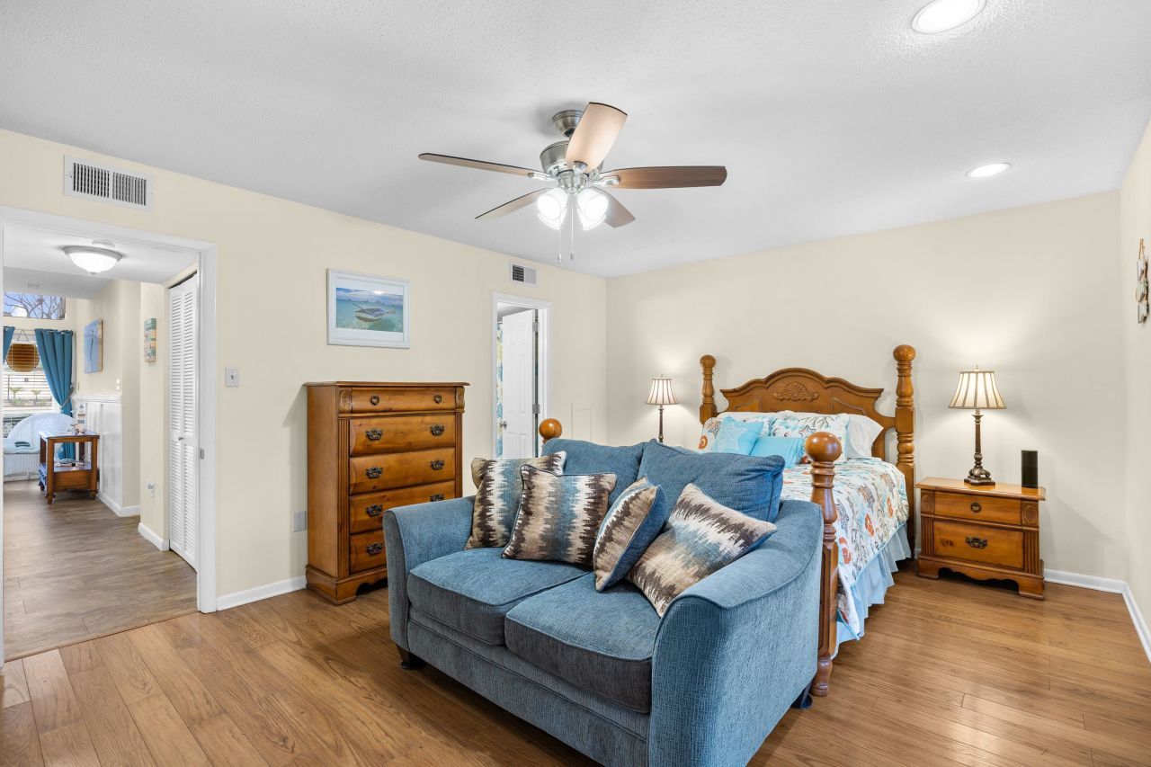 1000 11th Ave. N Photo 9