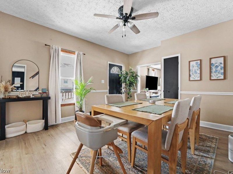 2420 Beechwood Avenue NE, Alliance, OH 44601 Photo 12