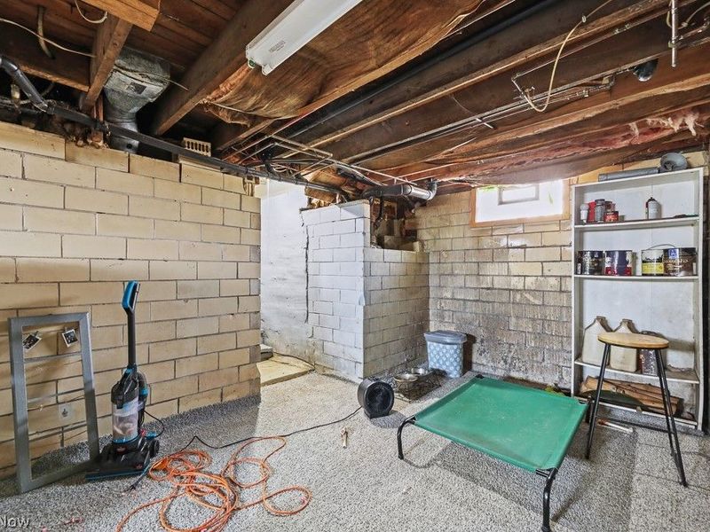 2420 Beechwood Avenue NE, Alliance, OH 44601 Photo 29