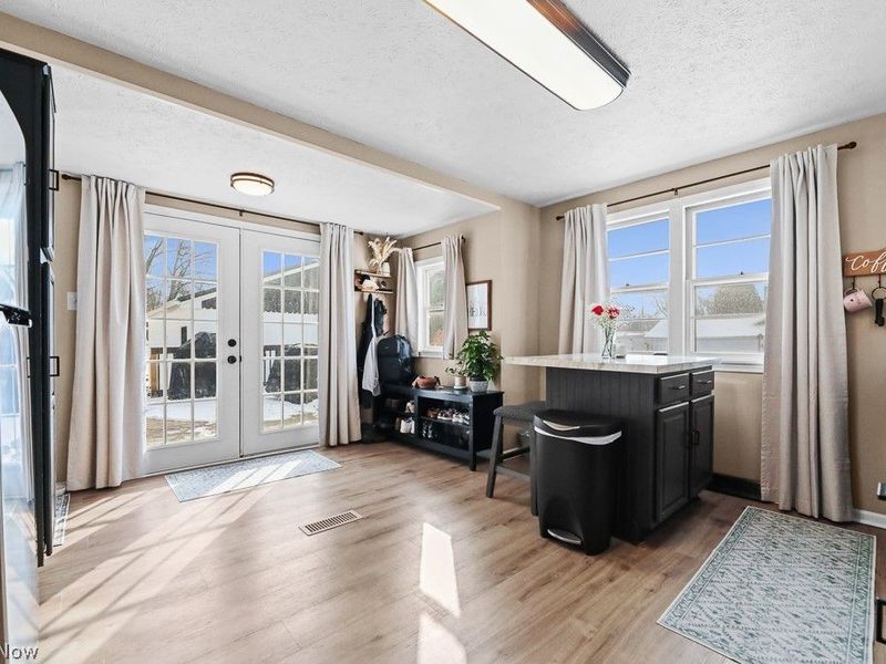 2420 Beechwood Avenue NE, Alliance, OH 44601 Photo 7