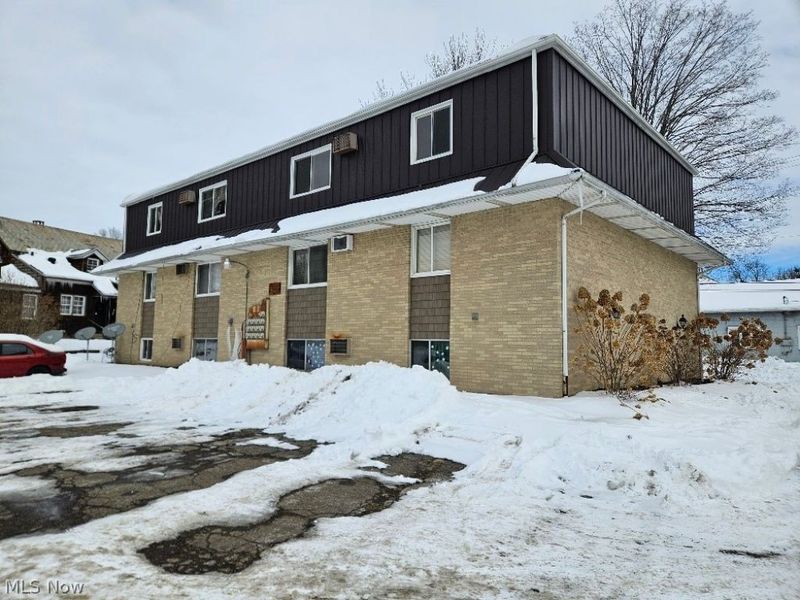 215 N Grant Boulevard, Minerva, OH 44657 Photo 3