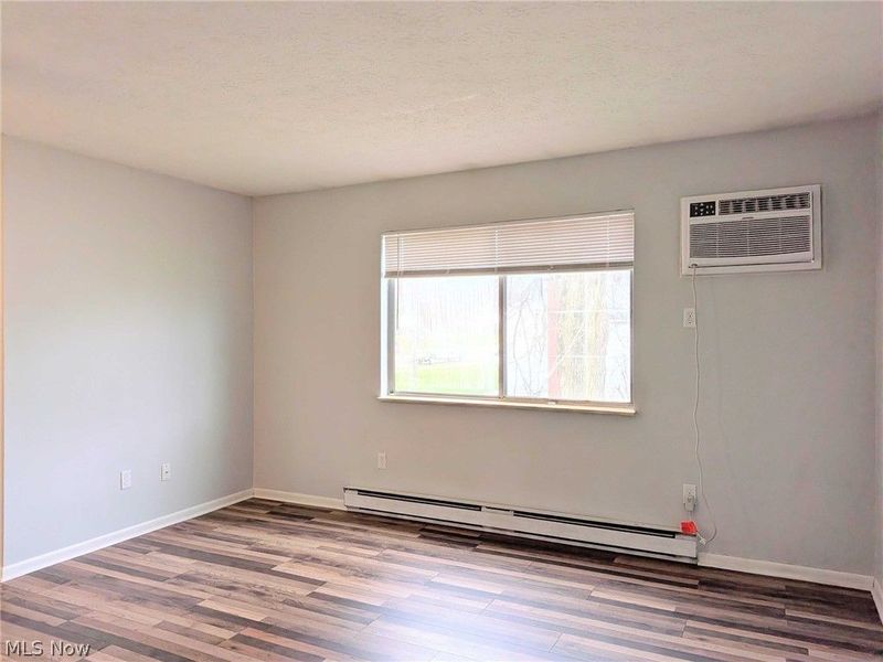 215 N Grant Boulevard, Minerva, OH 44657 Photo 5