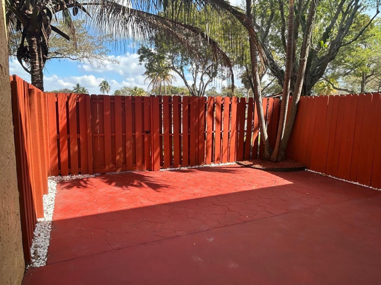 13725 SW 84th Street, Unit B, Miami, FL 33183 Photo