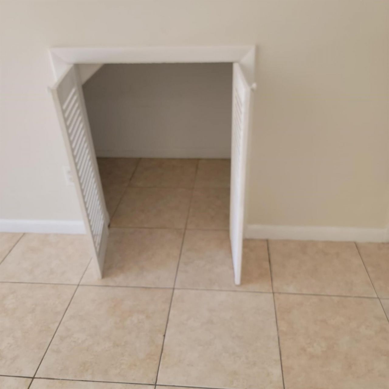 13725 SW 84th Street, Unit B, Miami, FL 33183 Photo