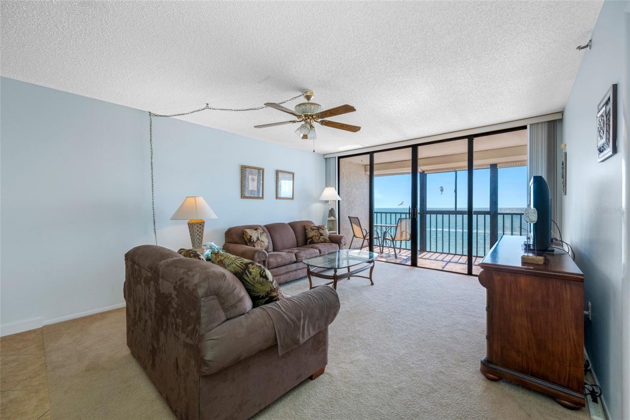 15462 Gulf Boulevard, Unit 603, Madeira Beach, FL 33708 Photo