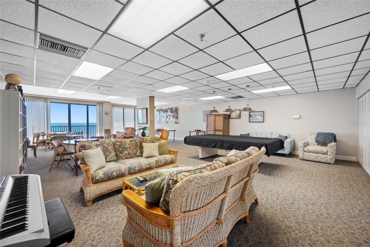 15462 Gulf Boulevard, Unit 603, Madeira Beach, FL 33708 Photo