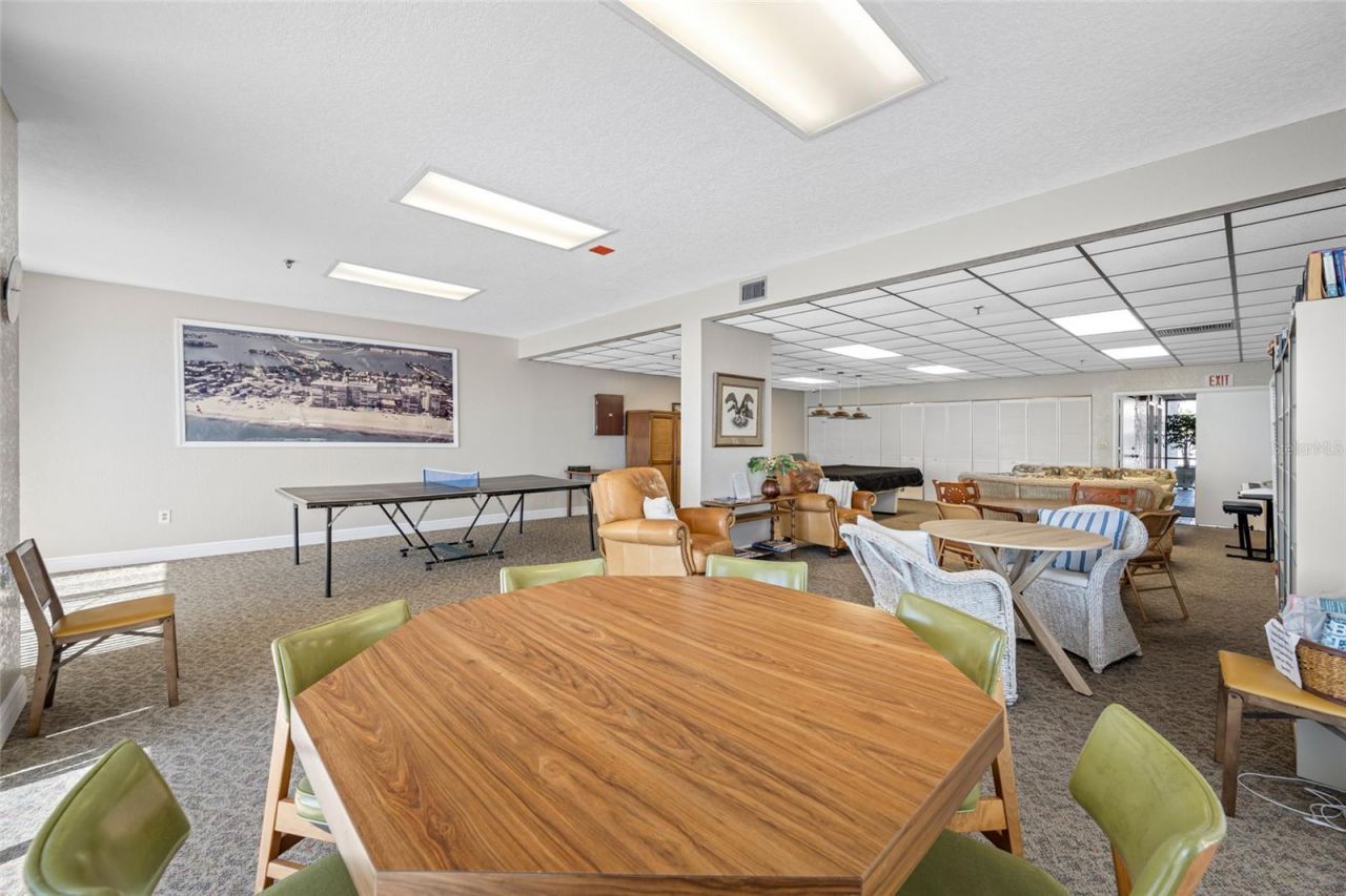 15462 Gulf Boulevard, Unit 603, Madeira Beach, FL 33708 Photo