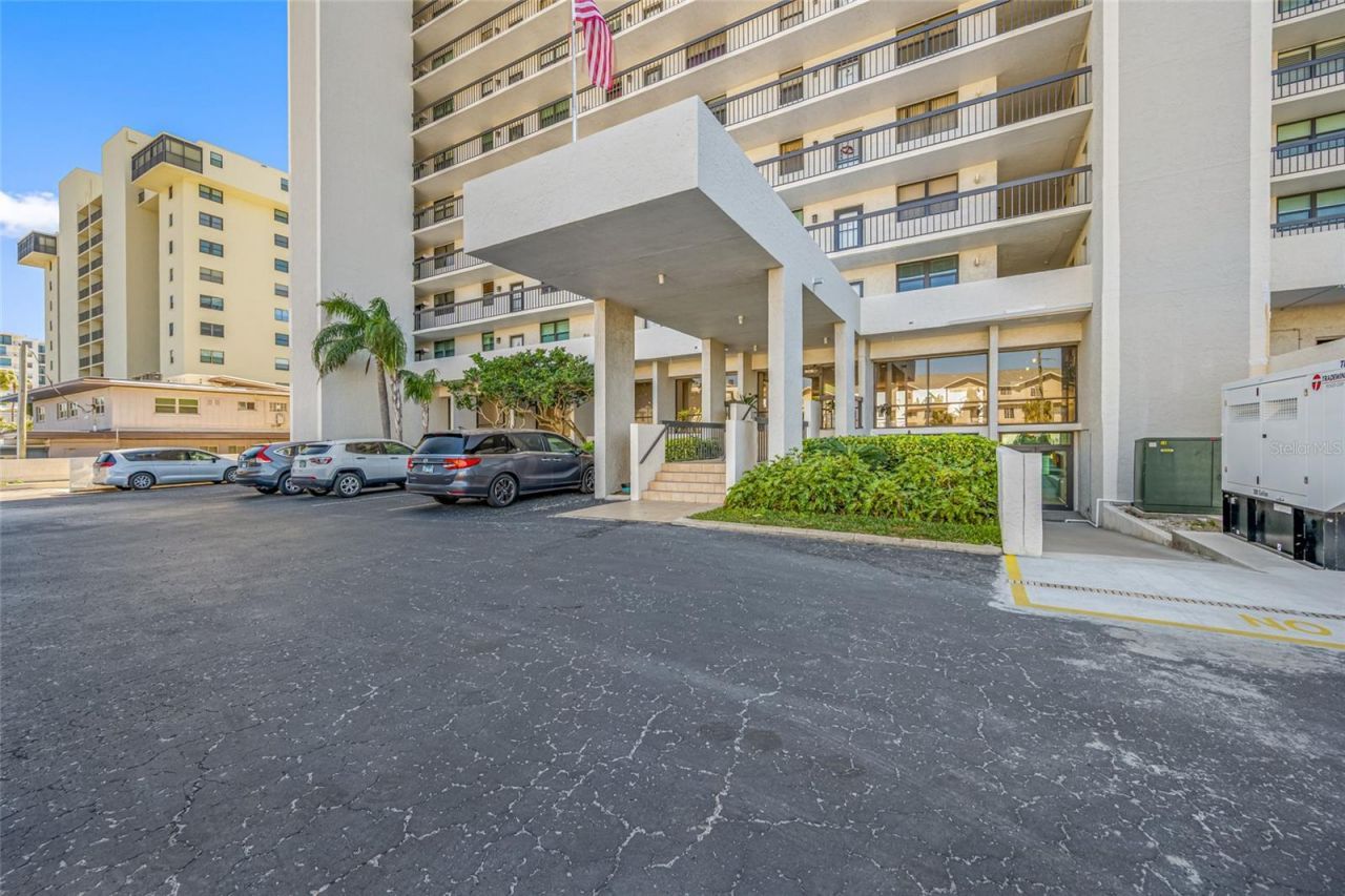 15462 Gulf Boulevard, Unit 603, Madeira Beach, FL 33708 Photo