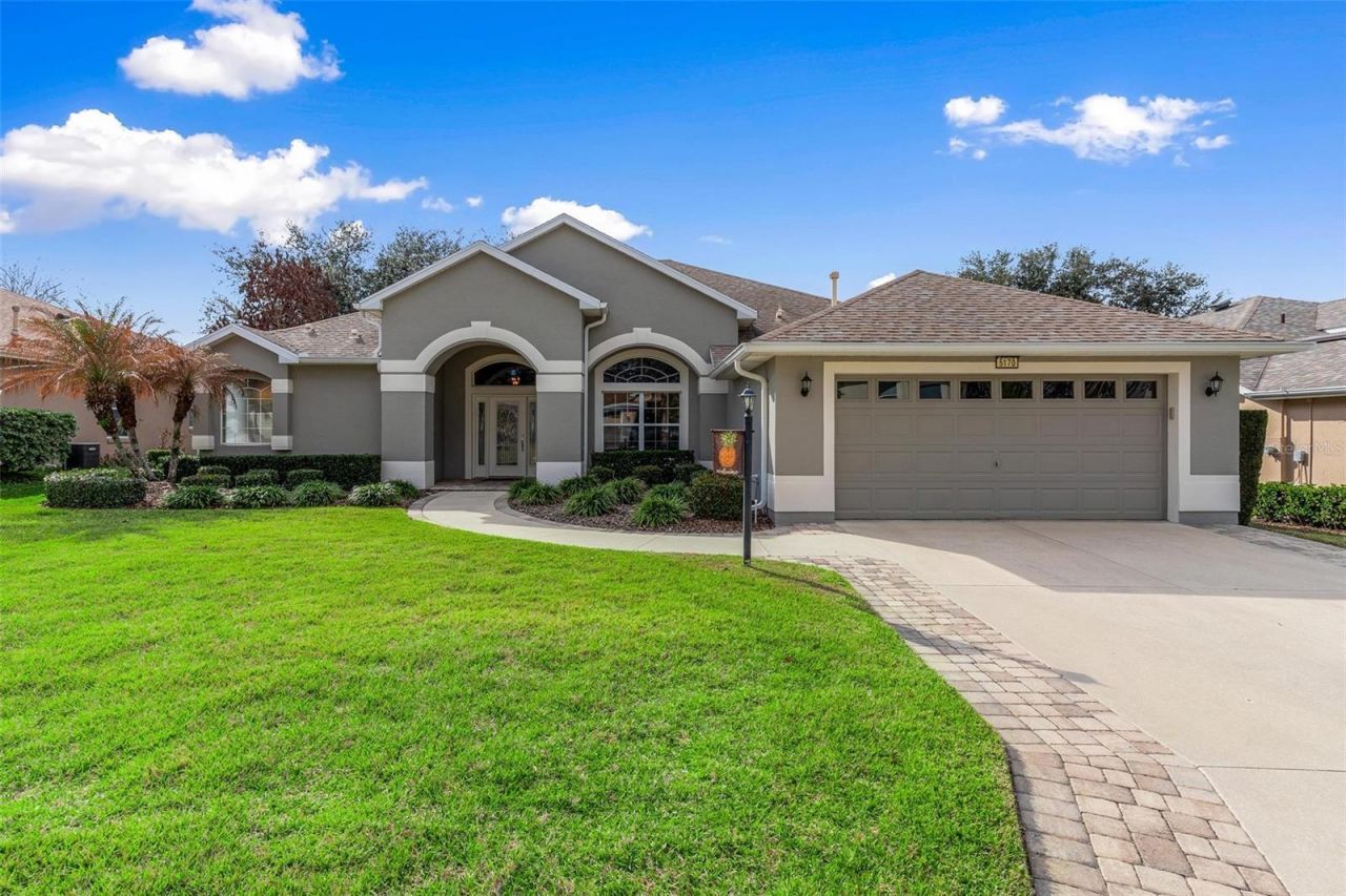 5170 Indian Ocean Loop, Tavares, FL 32778 Main Photo