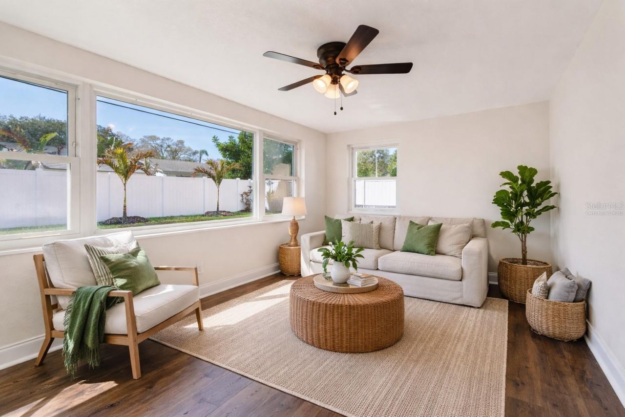 5682 46th Avenue N, Kenneth City, FL 33709 Photo